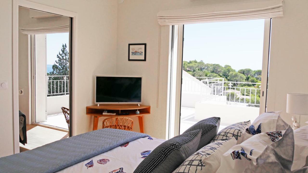 Villa Du Belvedere - La Chambre Mer Saint-Raphaël Екстериор снимка